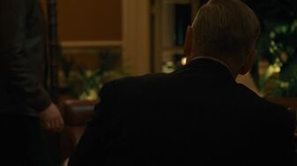 MobLand S01E01 Stick or Twist 1080p (1)